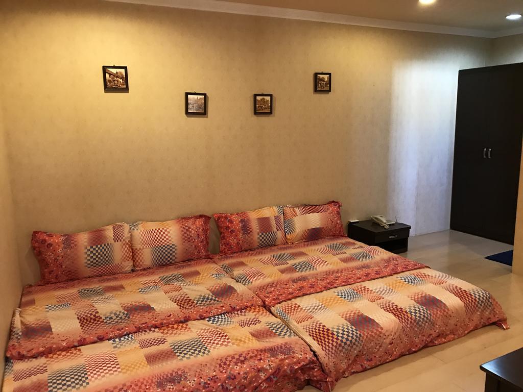 Hefeng Ting Homestay Heng-ch'un Kültér fotó